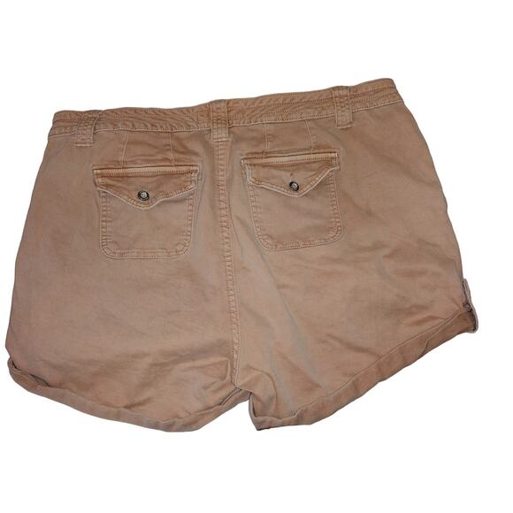 Torrid Light Terracotta cuffed shorts size 20 - Picture 2 of 3